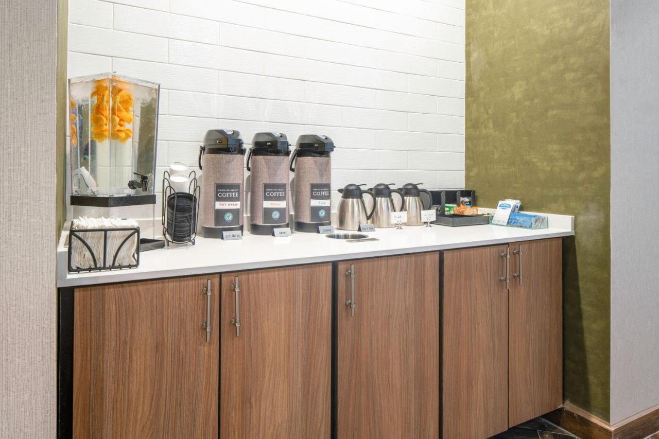 Fairfield Inn & Suites By Marriott Corinth South Denton Area Eksteriør bilde