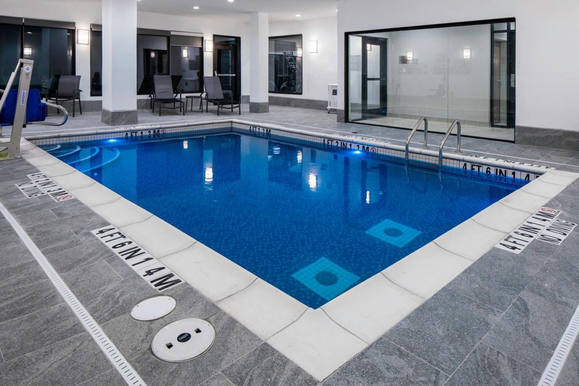 Fairfield Inn & Suites By Marriott Corinth South Denton Area Eksteriør bilde